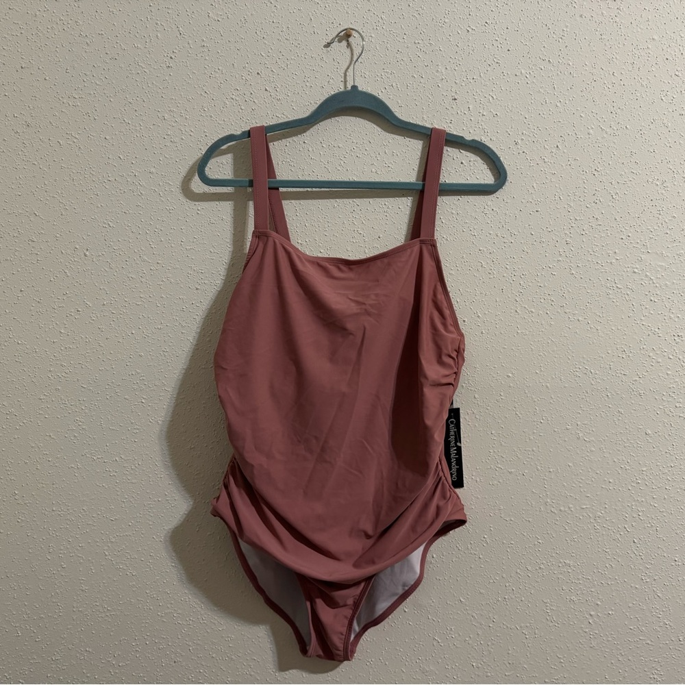 Catherine Malandrino One Piece Side Ruched Swimsuit - Mesa Rose - Size 1X - NWT
